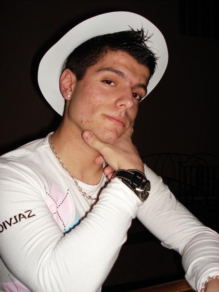 >>>Kevinou<<<